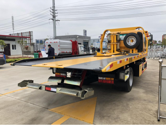 國六大運奧普力藍牌清障車