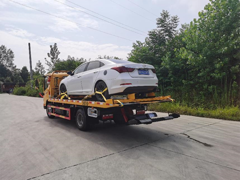 國六藍牌解放一拖二清障車