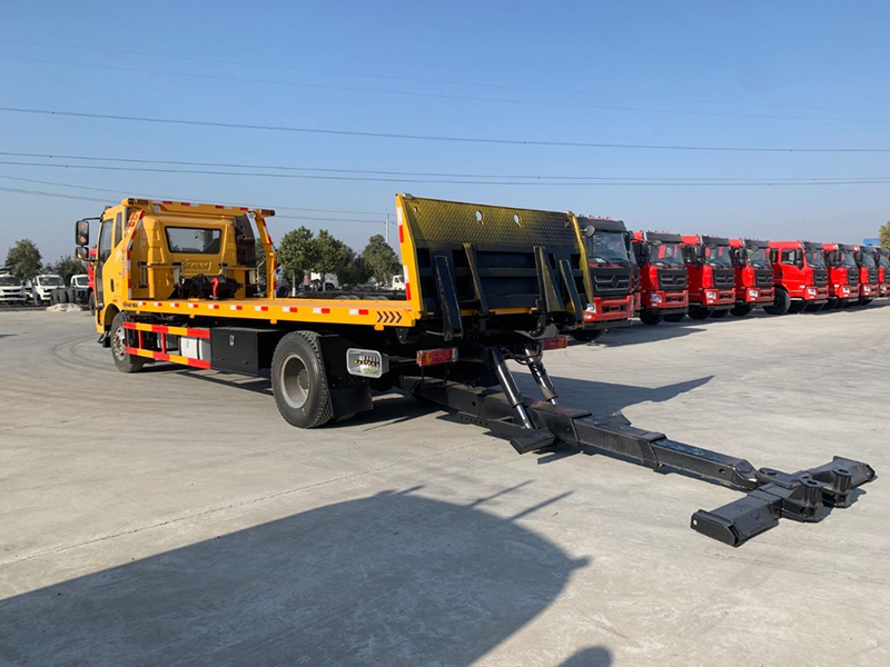 國六5800軸距解放J6L清障車