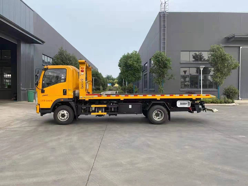 精品豪沃3800軸距黃牌清障車